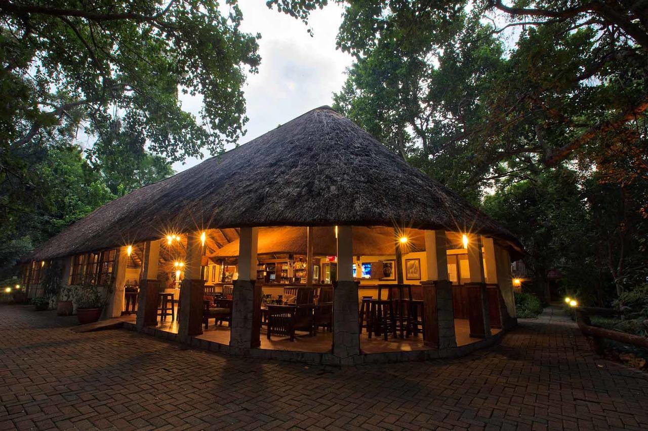 Island Safari Lodge Maun Exterior foto